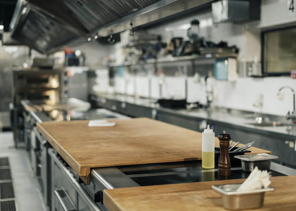 Equipamentos para Cozinha Industrial: quais são os principais para o seu negócio